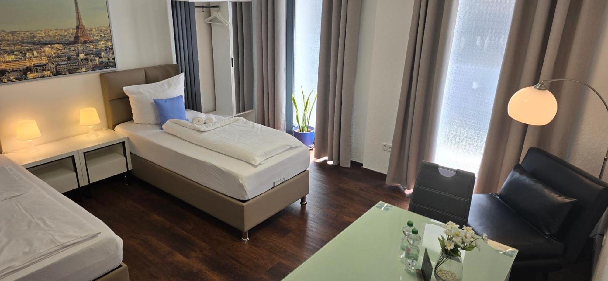 City Nowa Nürnberg Szoba fotó
